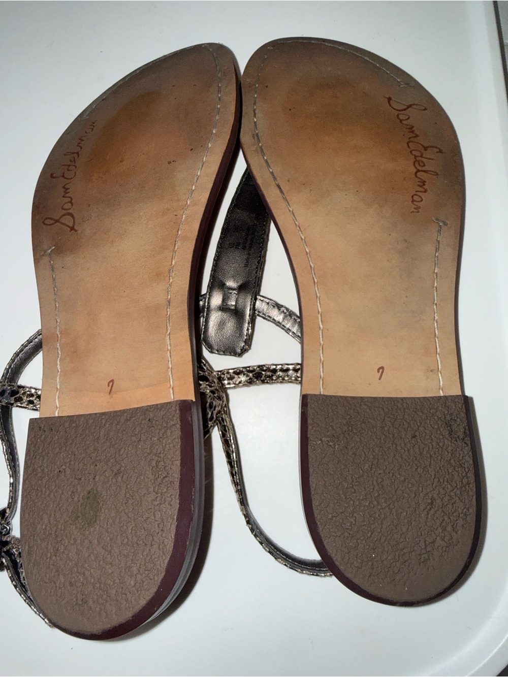 Sam Eidelman  Gigi Metallic Snake-Print T-Strap Women's Sandals - Bronze. 7 - Picture 6 of 7